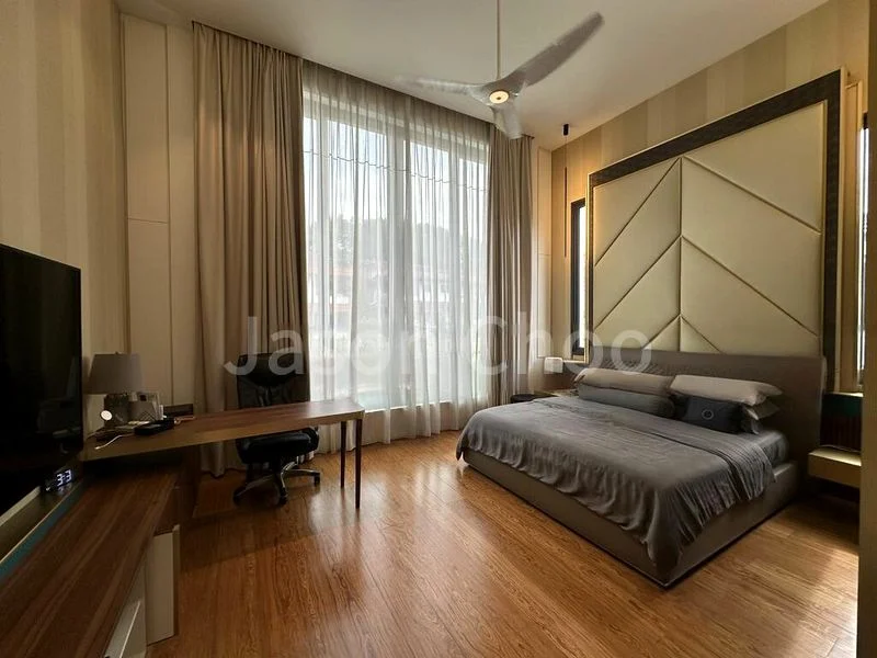 5 Bed Semi-Detached House (Landed) for Sale in  Springside Avenue - Image 9