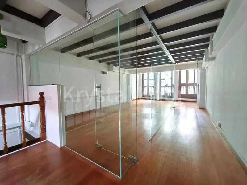 Shop / Shophouse for Rent: A Unique 3.5-Storey Whole Building Shophouse on Main Road, Fully-Covered Walkway to MRT - Image 7