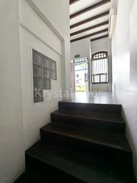 Shop / Shophouse for Rent: A Unique 3.5-Storey Whole Building Shophouse on Main Road, Fully-Covered Walkway to MRT - Image 14