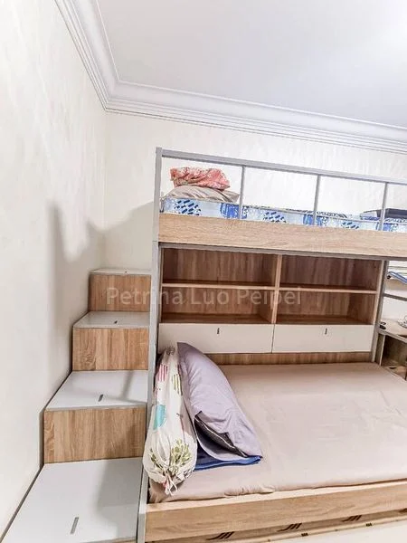 Common Room (HDB) for Rent in  476 Jurong West Street 41 - Image 4