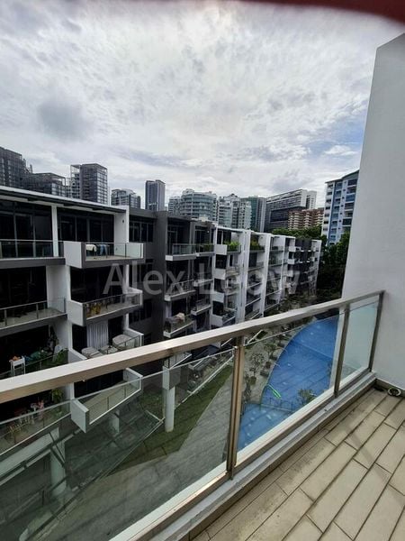 4 Bed Apartment (Condo) for Sale in  Waterscape At Cavenagh - Image 1