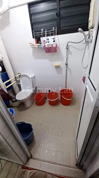 Common Room (HDB) for Rent in  617 Hougang Avenue 8 - Image 5