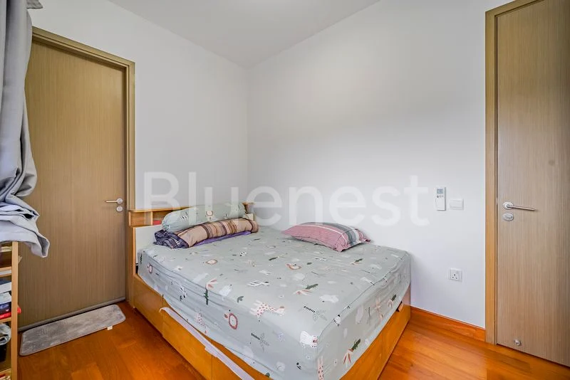 3 Bed Apartment (Condo) for Sale in 183 Longhaus - Image 2