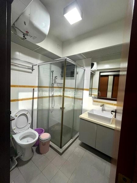 Common Room (HDB) for Rent in  22 Ghim Moh Link - Image 10