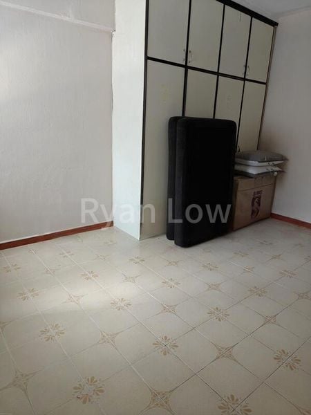Master Room (HDB) for Rent in 286 Tampines Street 22 - Image 3