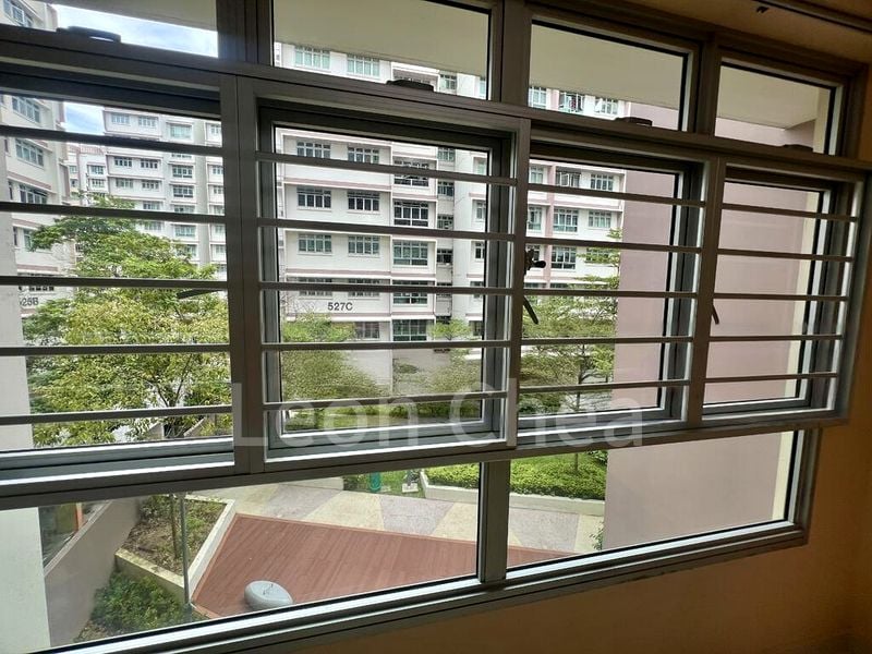 4 Room (4A) HDB for Rent in  525A Pasir Ris Street 51 - Image 1