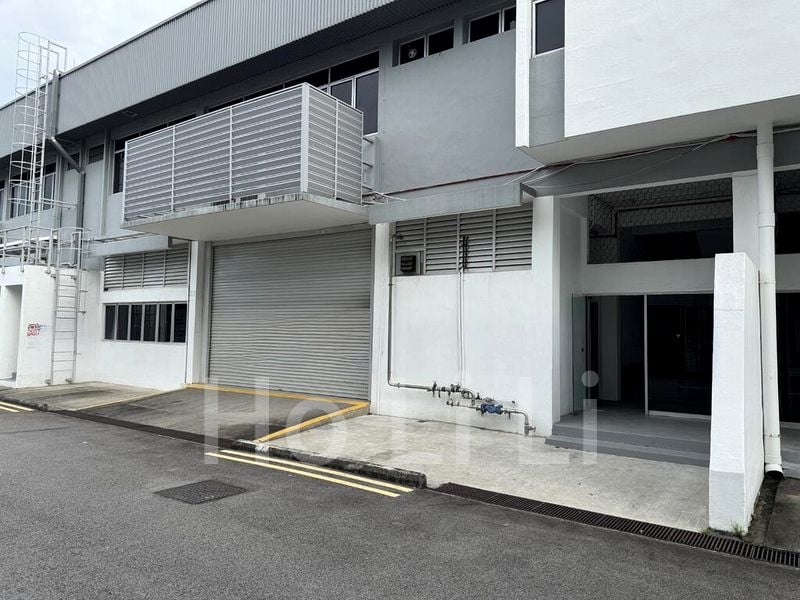 Factory / Workshop (B2) for Rent: Loyang Industrial Estate - Image 2