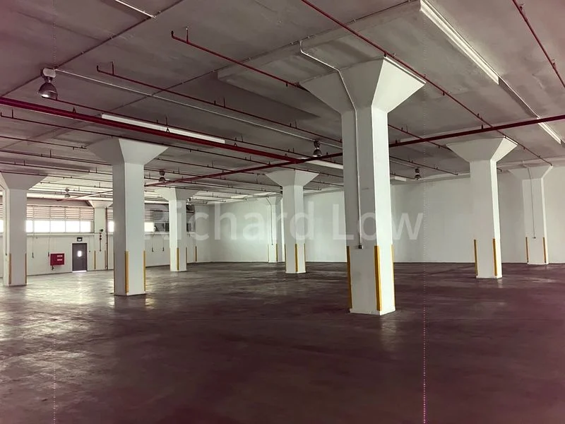 Warehouse for Rent in  Keppel Road - Image 5