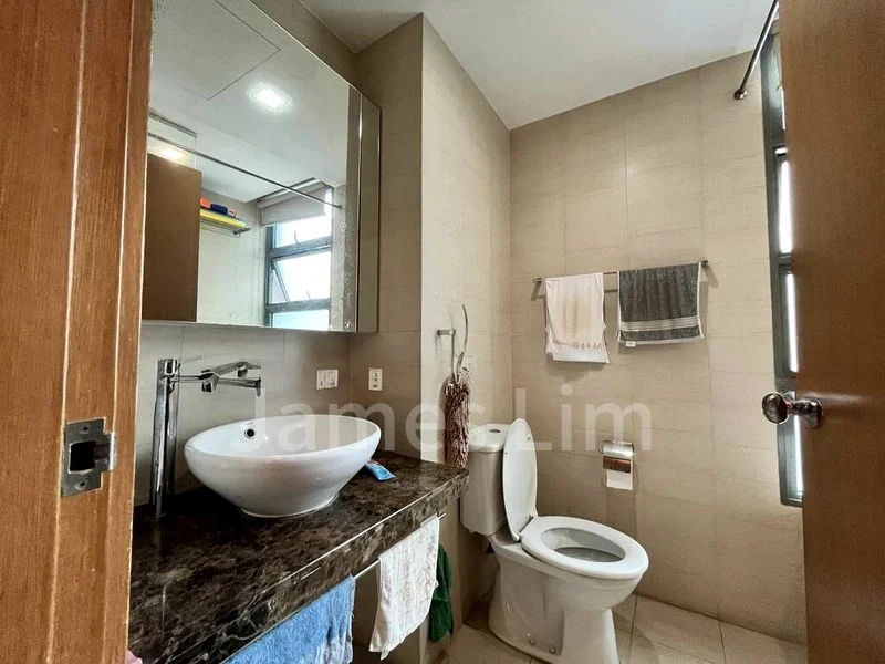 3 Bed Condo for Rent in  The Quintet - Image 14