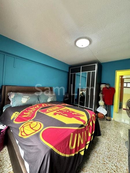 5 Room (5STD) HDB for Sale in 120 Bedok North Street 2 - Image 4