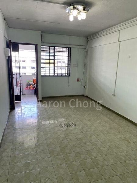 3 Room (3NG) HDB for Sale in 535 Ang Mo Kio Avenue 5 - Image 2