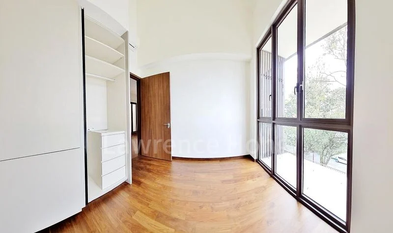 4 Bed Cluster House (Landed) for Rent in  Holland Grove Road - Image 2