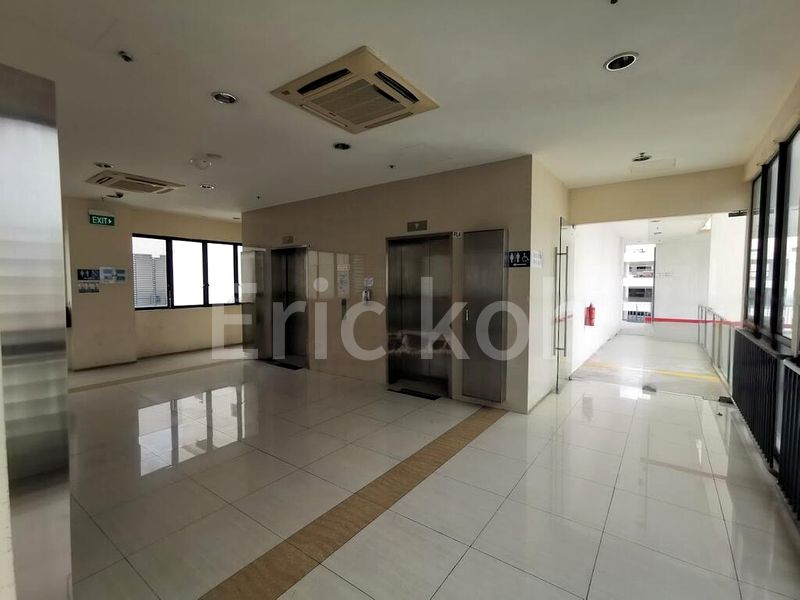 Light Industrial (B1) for Rent: A'Posh BizHub - Image 5