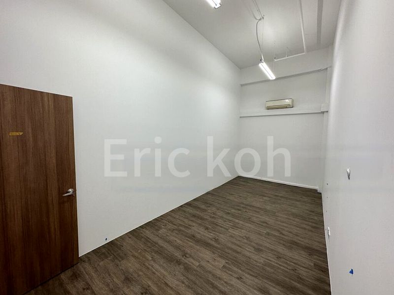 Light Industrial (B1) for Rent: A'Posh BizHub - Image 12
