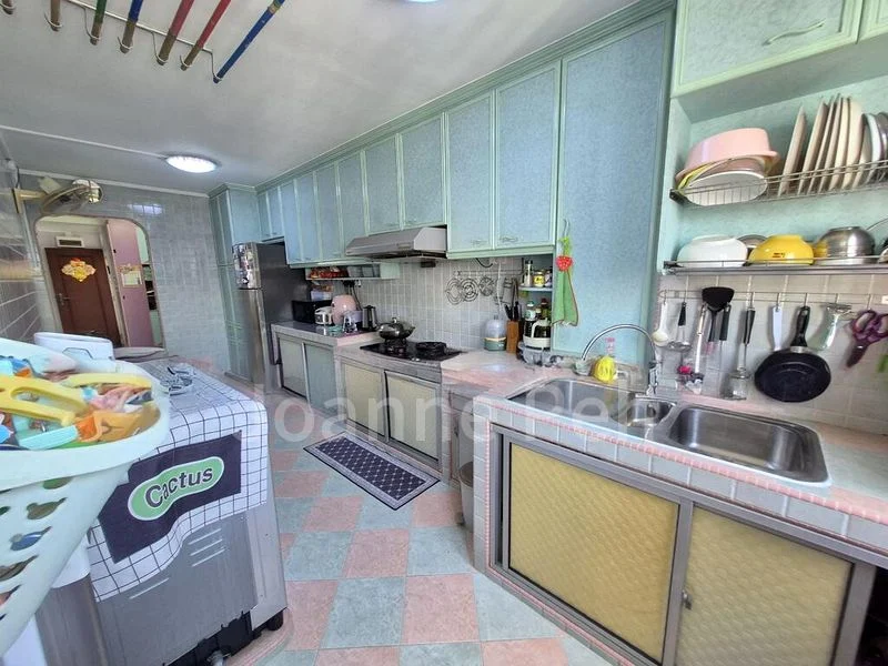 4 Room (4A) HDB for Sale in  432 Tampines Street 41 - Image 6