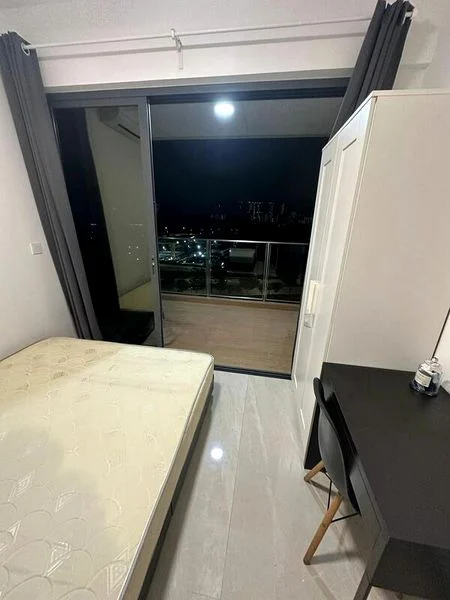 2 Bed Condo for Sale in Normanton Park - Image 4