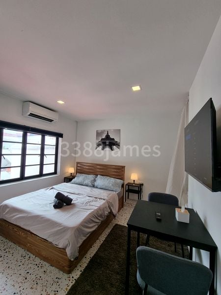 Master Room Walk-up Apartment (Condo) for Rent in Tiong Bahru Estate - Image 1