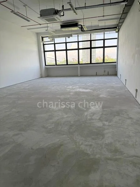 Light Industrial (B1) for Rent: Spaze - Image 5