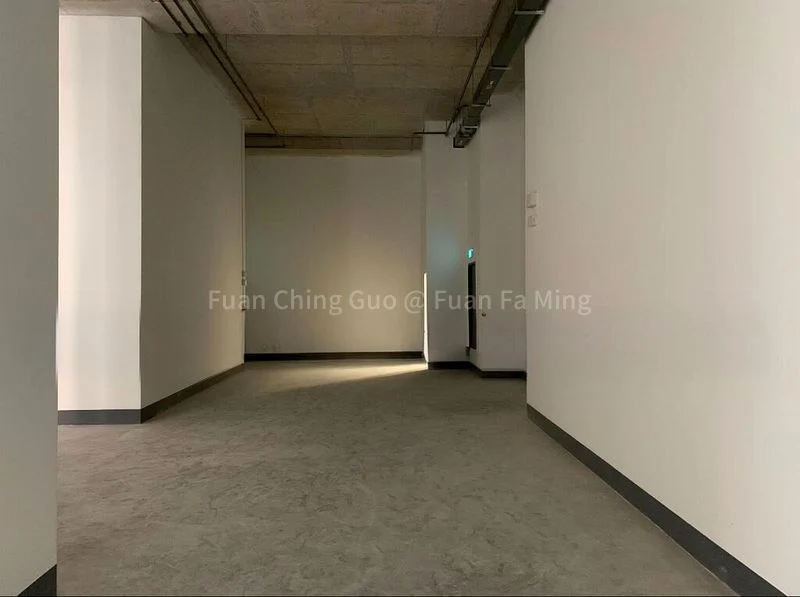 Light Industrial (B1) for Rent: Nordcom II - Image 13