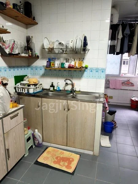 Common Room (HDB) for Rent in  416 Pasir Ris Drive 6 - Image 1
