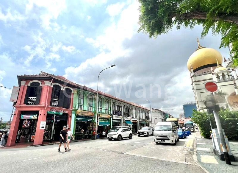 Shop / Shophouse for Rent: Corner Shophouse | Terrace | 2nd Level - Image 3