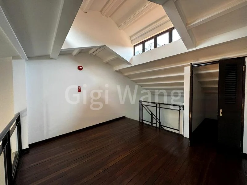 Shop / Shophouse for Rent: Corner Shophouse | Terrace | 2nd Level - Image 11