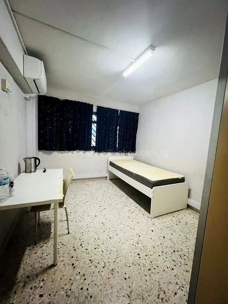 Common Room (HDB) for Rent in  407 Bedok North Avenue 3 - Image 1