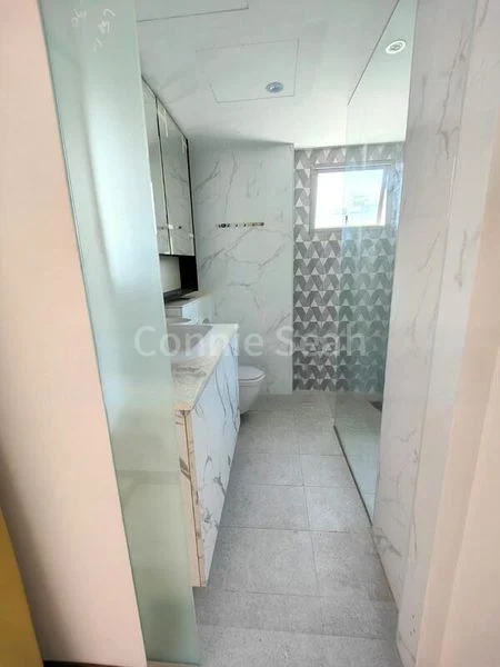 Room (Condo) for Rent in Newton 21 - Image 4