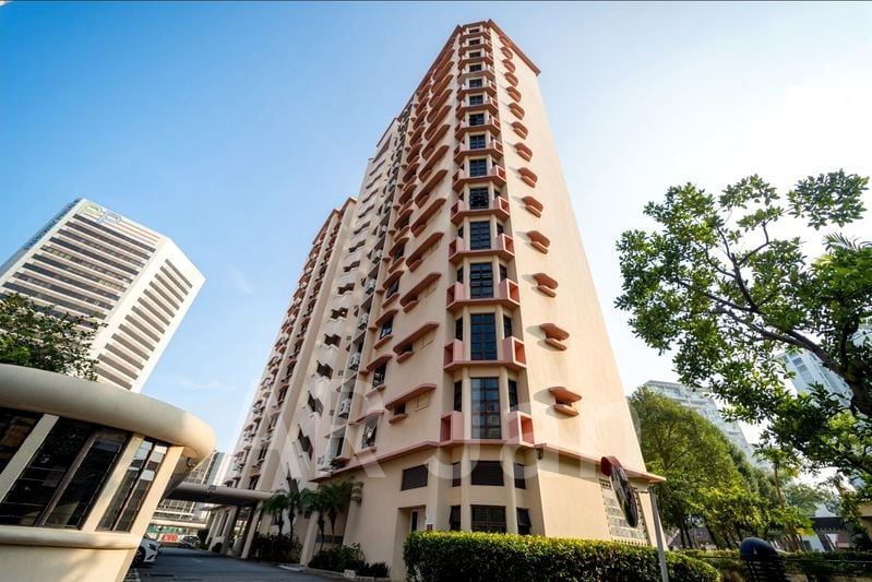 4 Bed Apartment (Condo) for Rent in Parkway View - Image 2