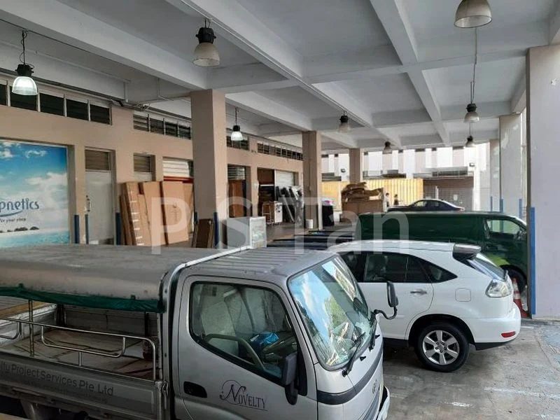 Light Industrial (B1) for Rent in  Greatland Industrial Building - Image 6