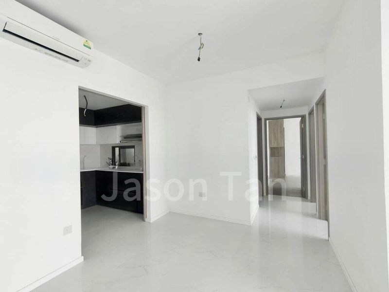 3 Bed Executive Condo for Sale in  Ola - Image 3