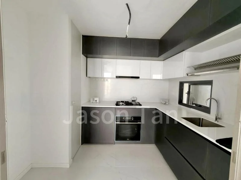 3 Bed Executive Condo for Sale in  Ola - Image 4