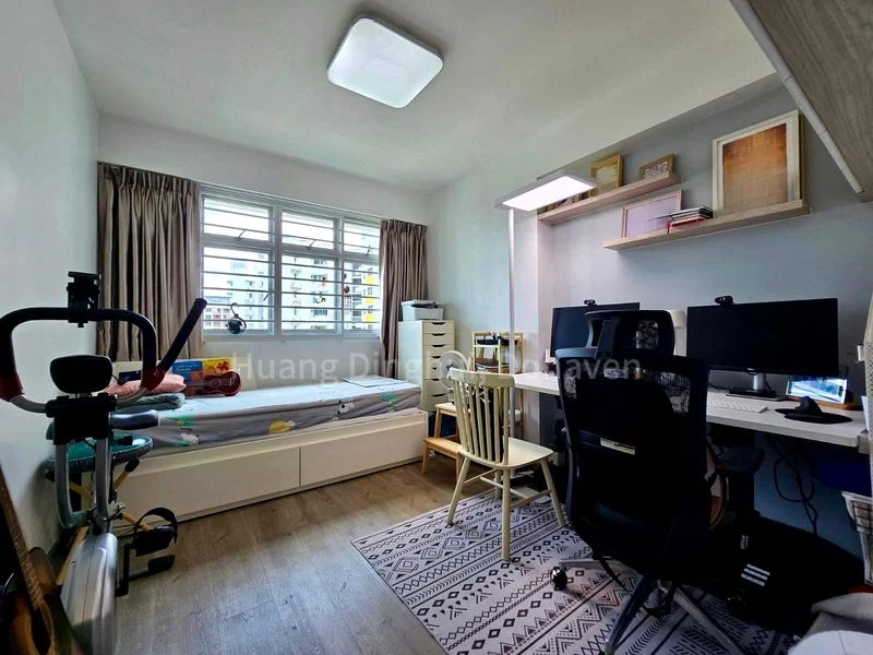 Property image 8
