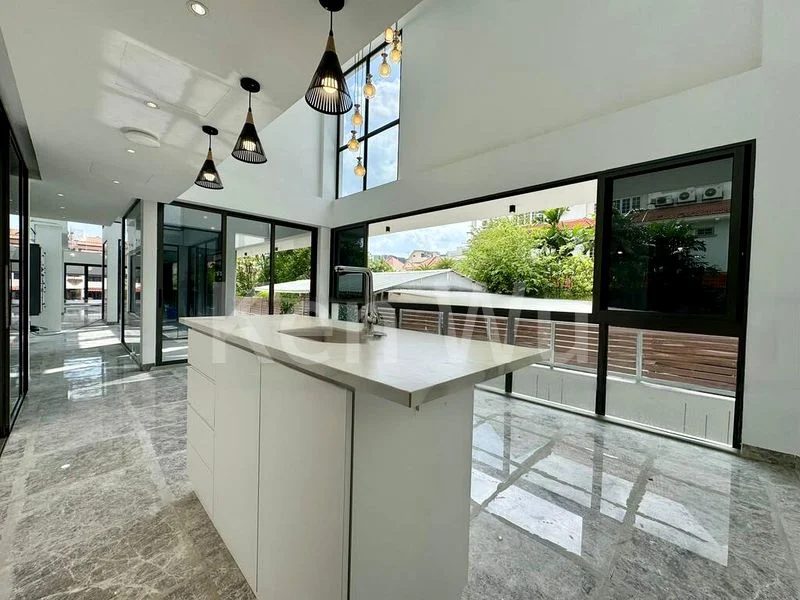 8 Bed Semi-Detached House (Landed) for Sale in  Kembangan Estate - Image 15