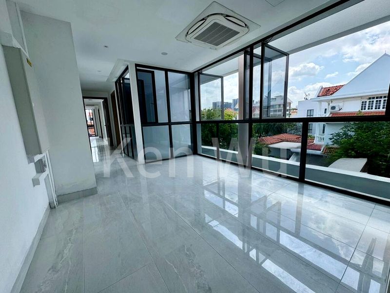 8 Bed Semi-Detached House (Landed) for Sale in  Kembangan Estate - Image 5