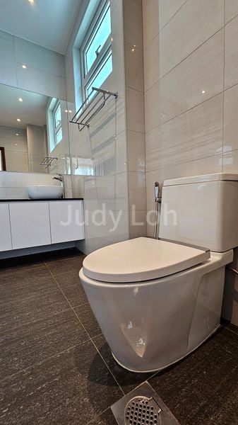 6 Bed Semi-Detached House (Landed) for Rent in  One Tree Hill - Image 10