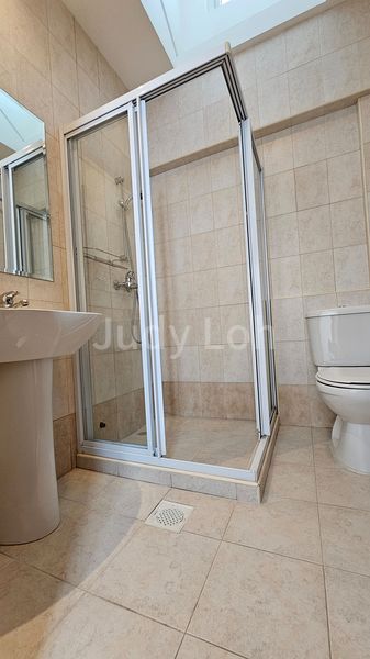 6 Bed Semi-Detached House (Landed) for Rent in  One Tree Hill - Image 7