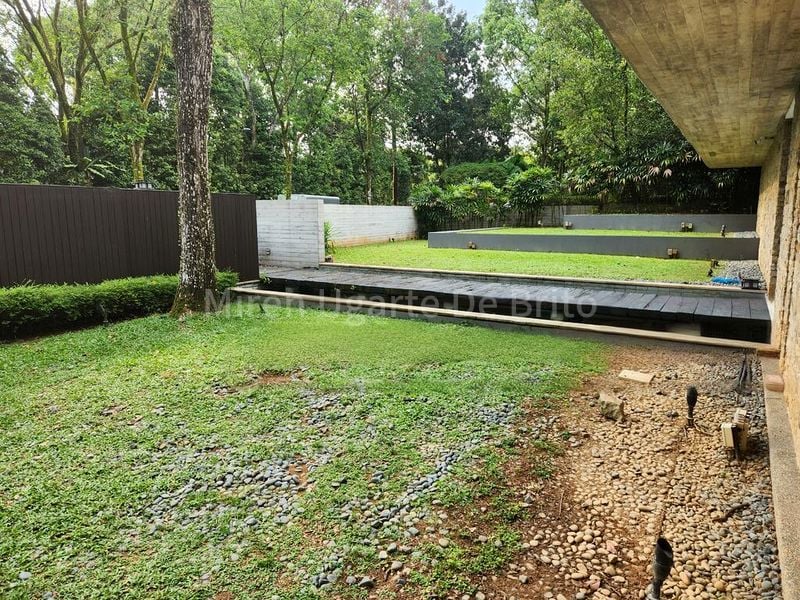 6 Bed Bungalow (Landed) for Rent in Binjai Crest - Image 17