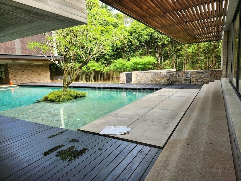 6 Bed Bungalow (Landed) for Rent in Binjai Crest - Image 1