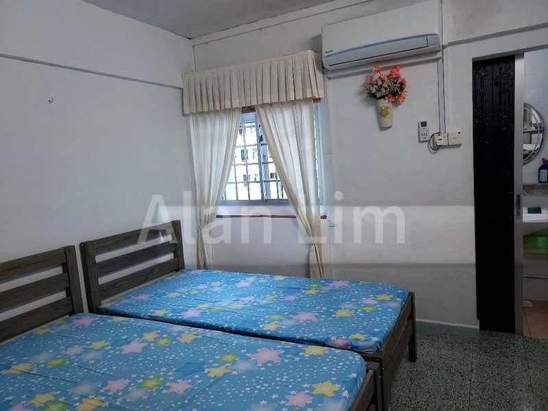 Master Room (HDB) for Rent in  476 Ang Mo Kio Avenue 10 - Image 13
