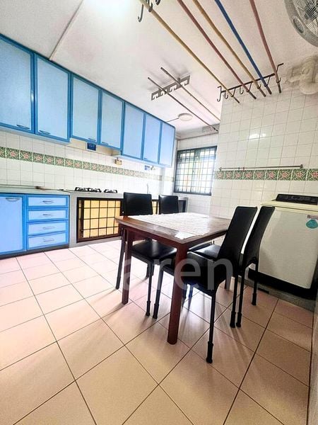 4 Room (4A) HDB for Rent in  518 Pasir Ris Street 52 - Image 7