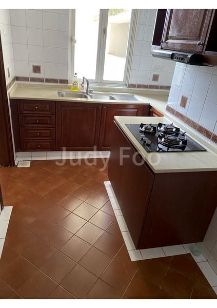 2 Bed Condo for Rent in  Cavendish Park - Image 6