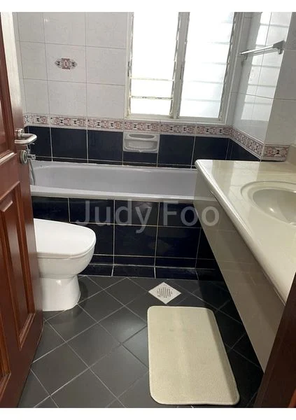 2 Bed Condo for Rent in  Cavendish Park - Image 7