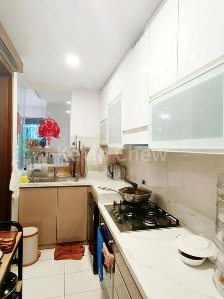 3 Bed Executive Condo for Rent in The Visionaire - Image 7