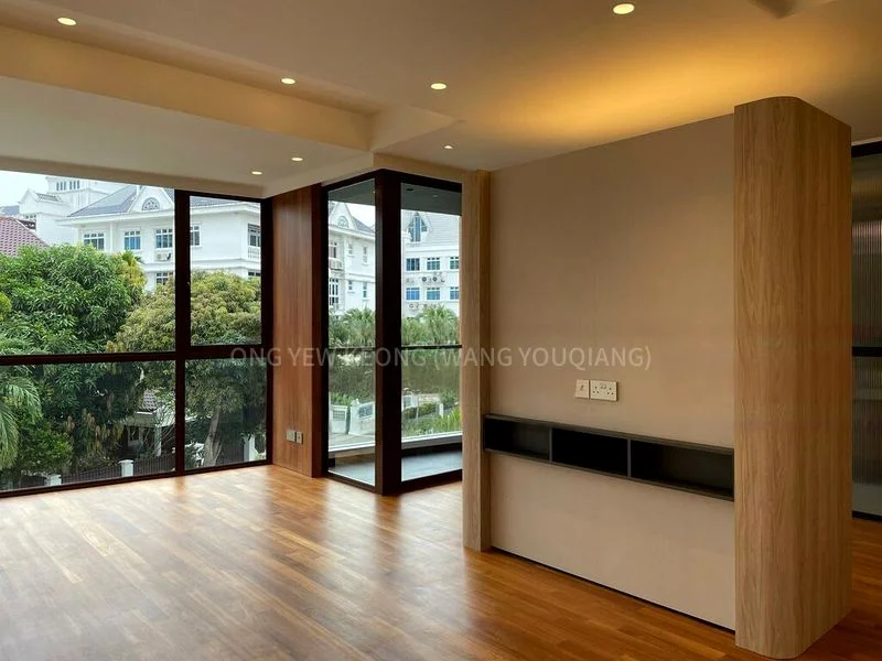 6 Bed Terraced House (Landed) for Rent in  Jalan Ulu Siglap - Image 8