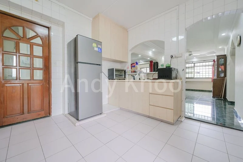 Property image 8