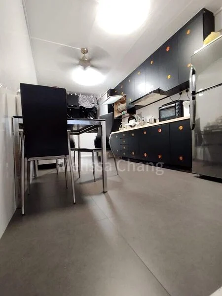 4 Room (4NG) HDB for Sale in  543 Ang Mo Kio Avenue 10 - Image 1