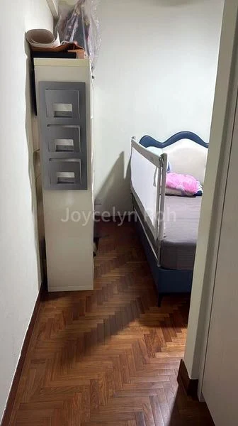 Common Room (Condo) for Rent in  Mandarin Gardens - Image 6