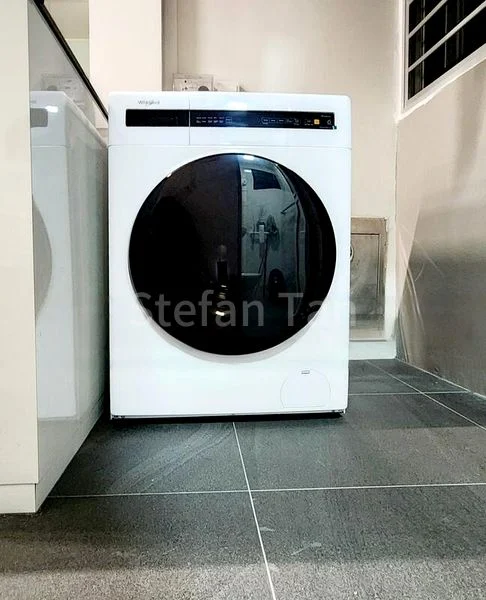 Room (HDB) for Rent in  443 Tampines Street 43 - Image 3