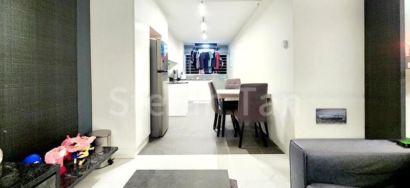 Room (HDB) for Rent in  443 Tampines Street 43 - Image 7